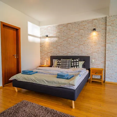 Amazing City View Residences - Penthouse & Apartment Bucharest Exterior photo
