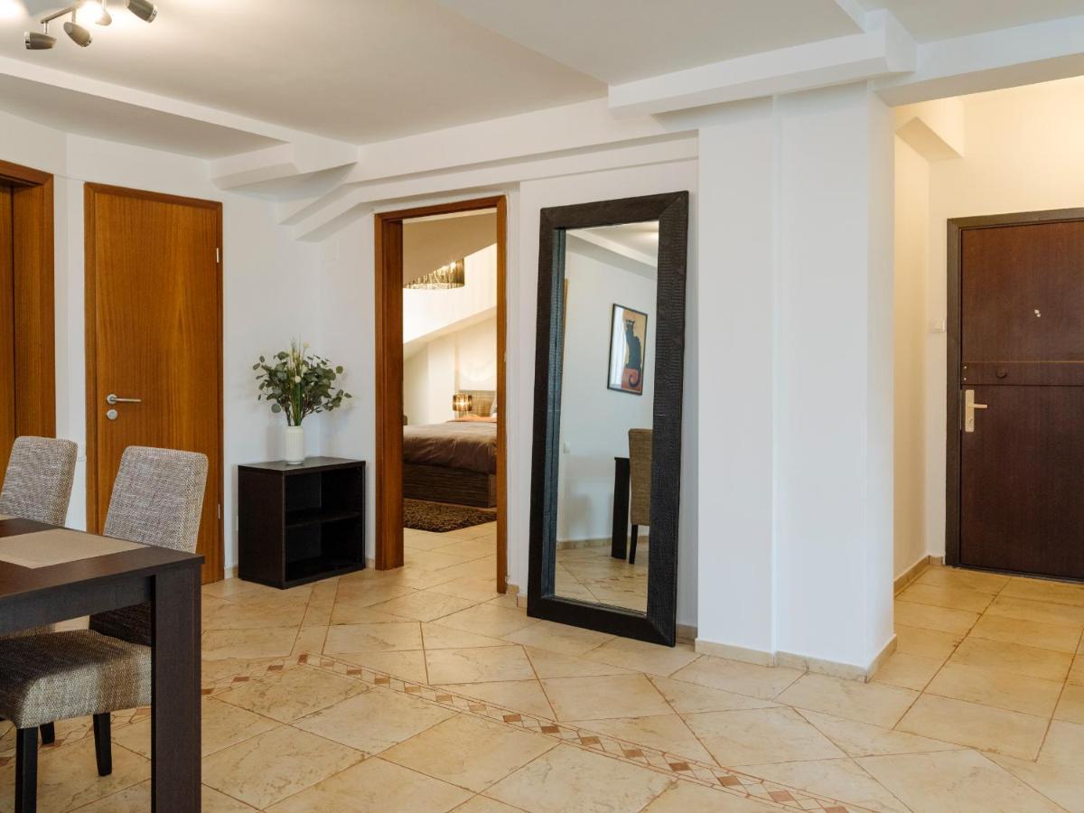 Amazing View Residences - Penthouse & Apartment Bucharest