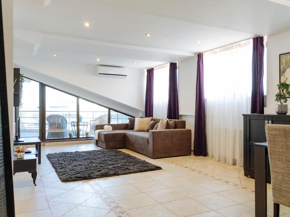 Apartment Amazing View Residences - Penthouse & Bucharest