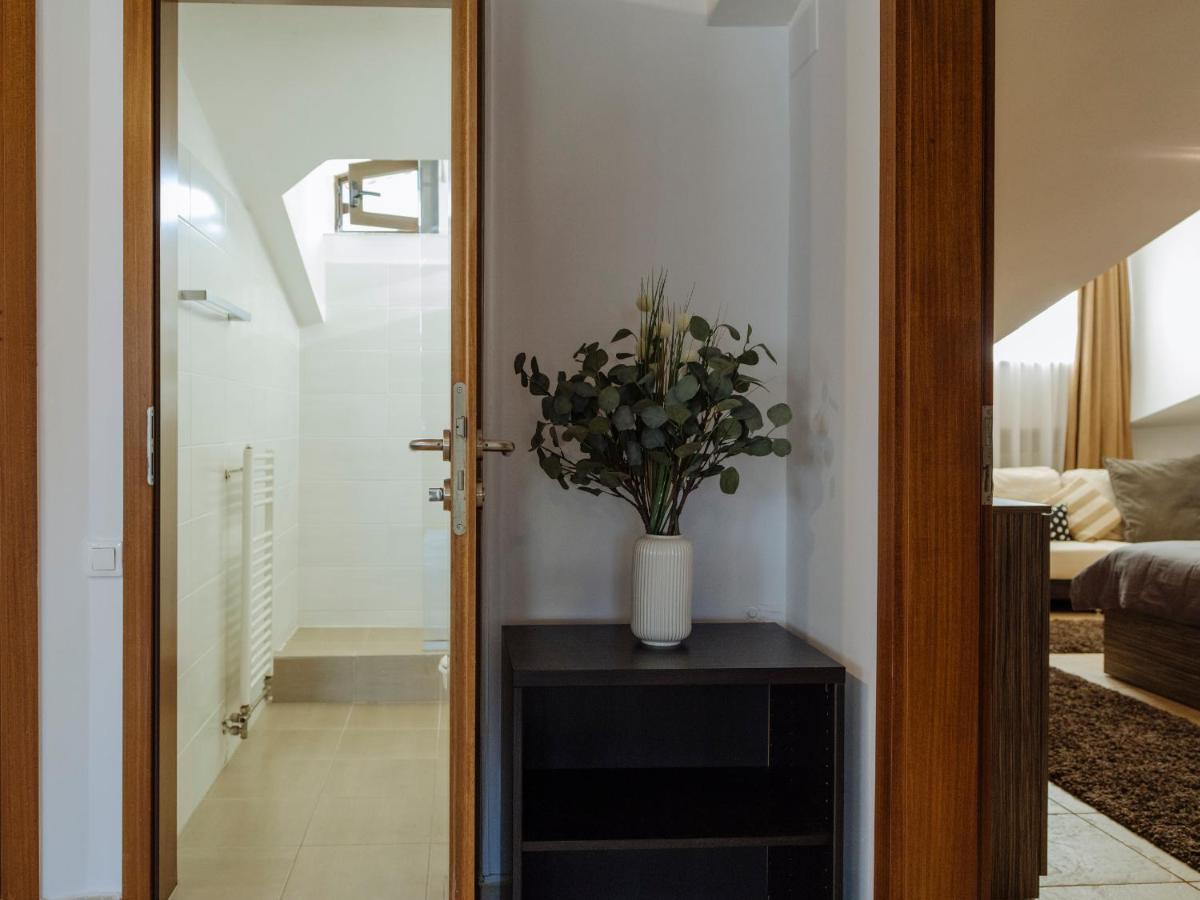 Amazing View Residences - Penthouse & Apartment *