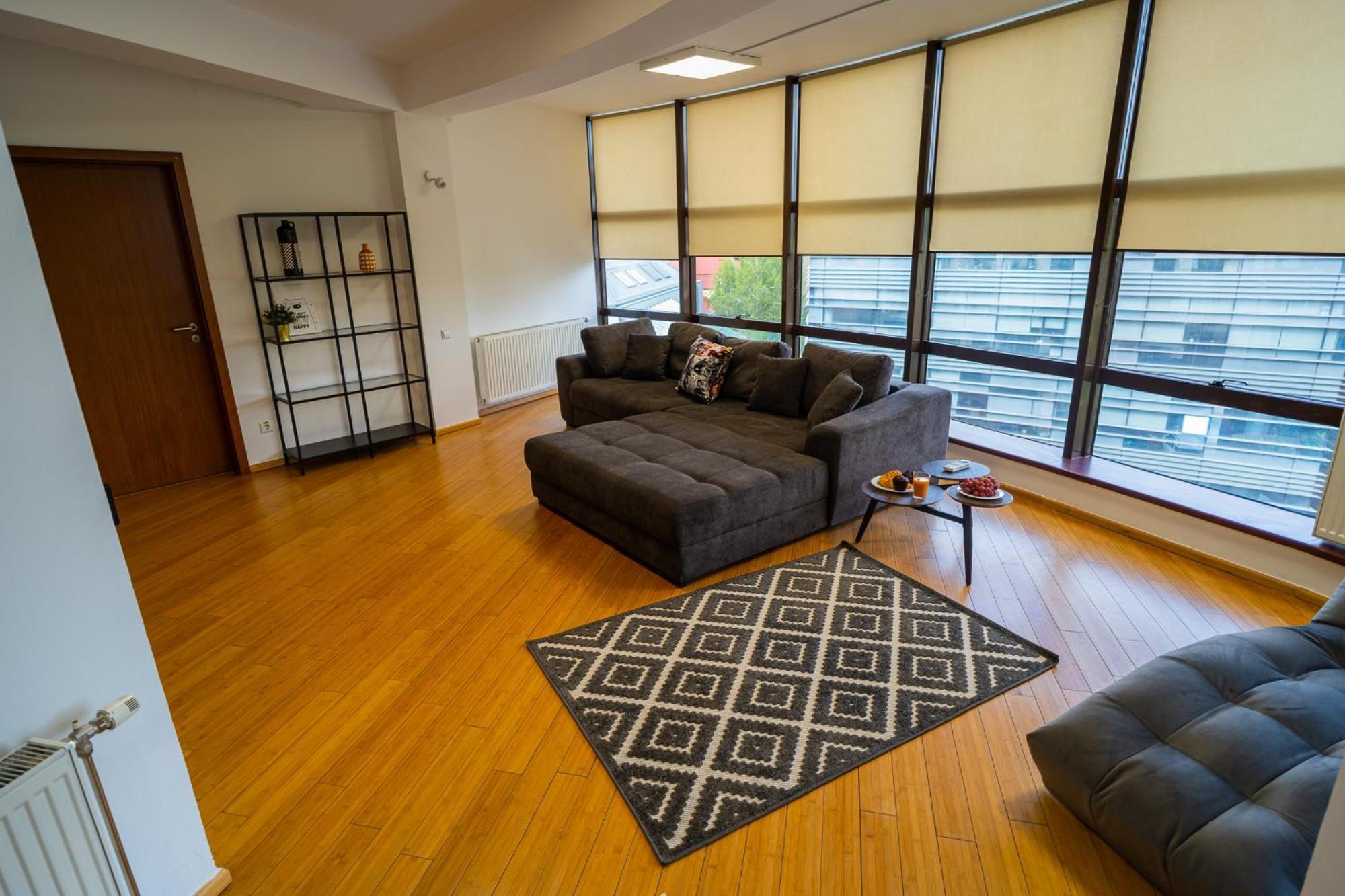 Amazing View Residences - Penthouse & Apartment *